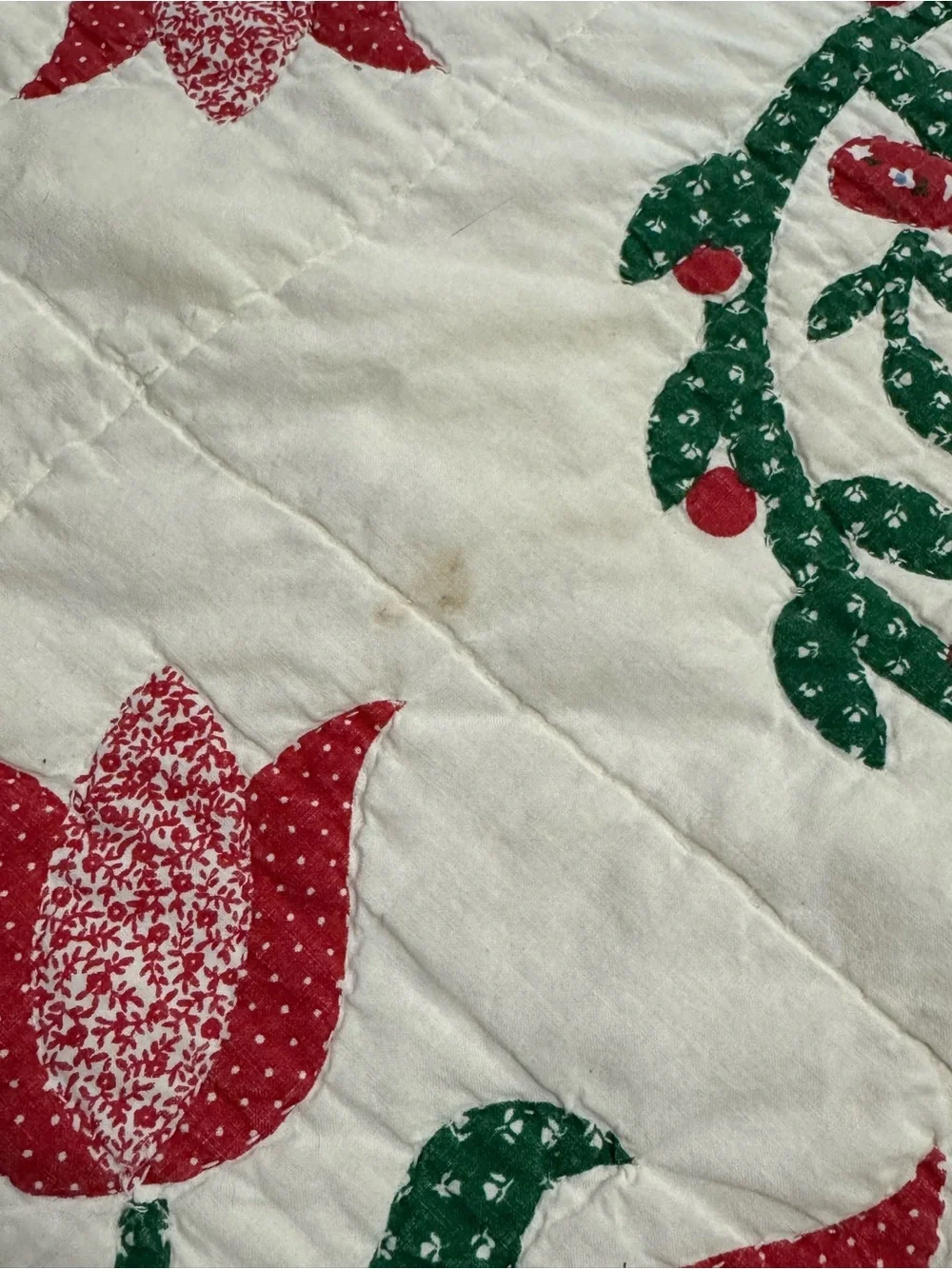 Vintage Handmade Appliqué Folk Art Quilt Tulips Birds Floral Wreath Full Queen